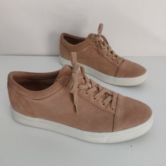 VINCE Sneakers Tan Size 8 Suede Lowtop Minimalist Lace Up White Sole BELFORD EUC - Picture 4 of 13